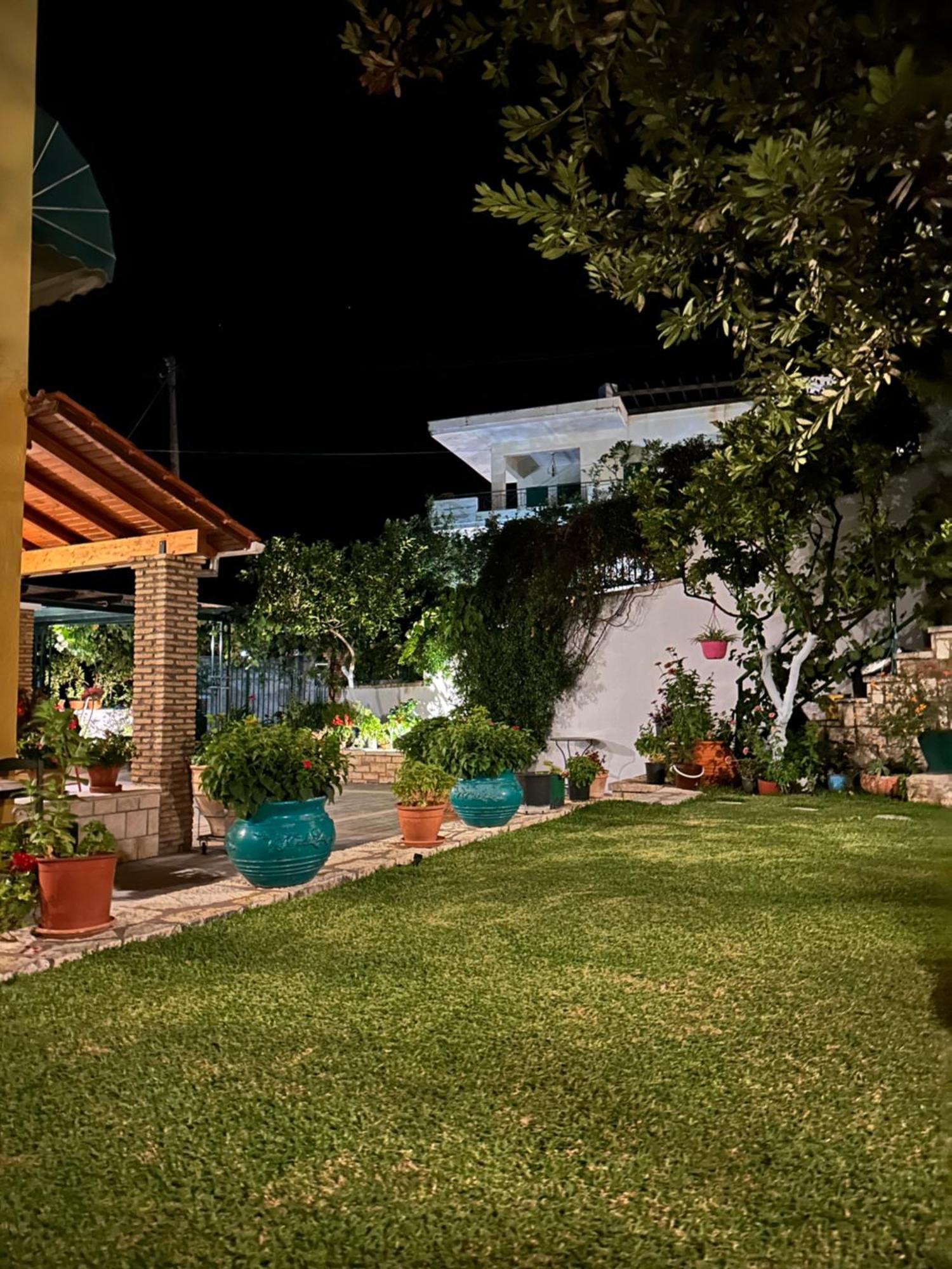 Villa Sofia Парга Екстериор снимка