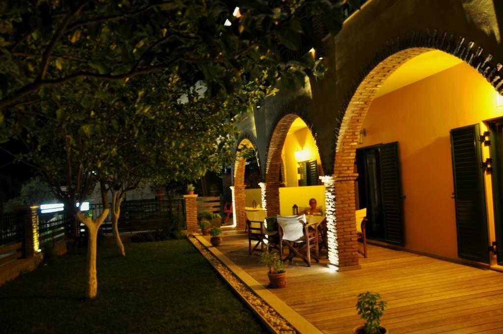 Villa Sofia Парга Екстериор снимка